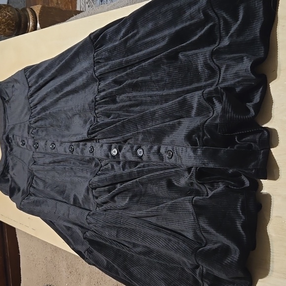 HALARA Dresses & Skirts - SK2 NWT HALARA Rubbed Velvet Decorative Butonn Maxi Skirt Sz Md Casual Stretch